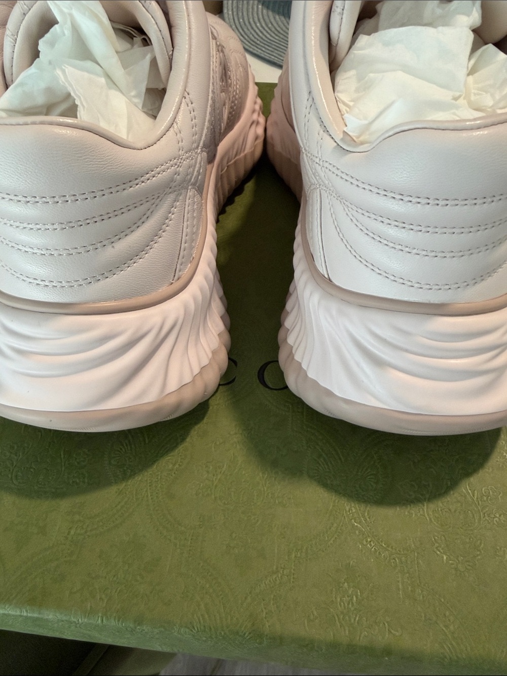 Gucci Women's Pastel Pink Platform Sneaker with Embossed GG - Picture 5 of 6